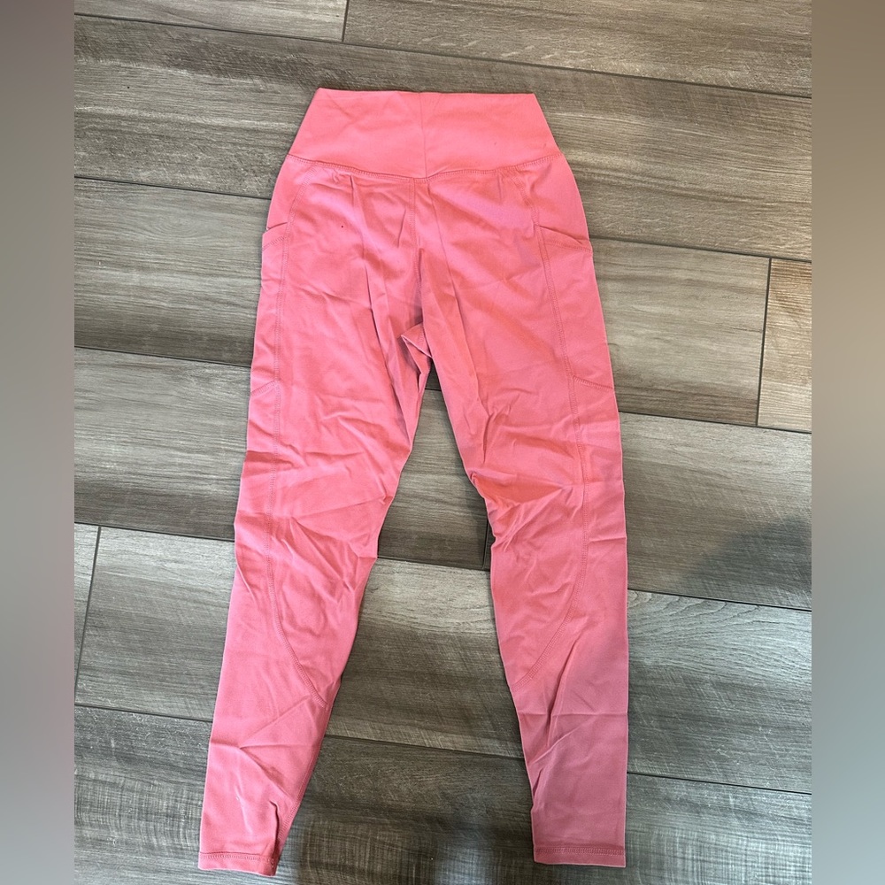 Paragon pink leggings size small